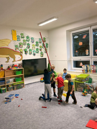 Budou z nás instalatéři!