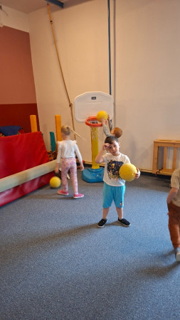 Krásně jsme si zacvičili