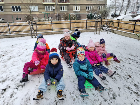 Užíváme si první sníh