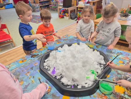 Hrajeme si se sněhem 