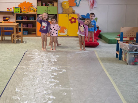 Klouzání ve třídě