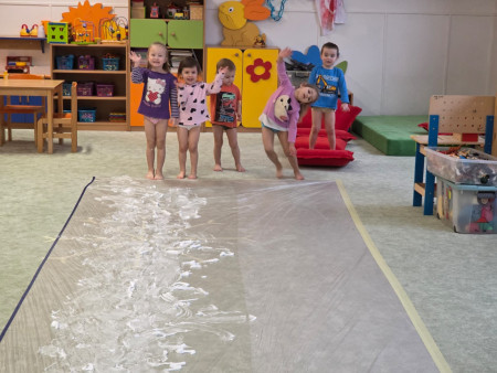 Klouzání ve třídě